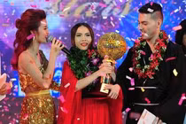 Yến Trang đăng quang Nữ hoàng BNHV 2013