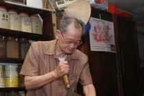 Kỳ lạ “thánh dược” cứu thai dọa sẩy