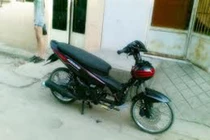 Vì sao xe ga dễ bị ngã khi phanh?