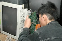 Đồ điện tử dùng hỏng mới cần bảo dưỡng?