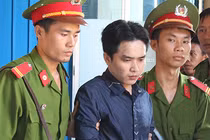 Nỗi đau bé song sinh chết thảm bởi kẻ cuồng sát