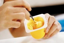 Váng sữa không thể thay thức ăn dặm