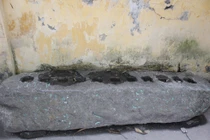 Đồn thổi tảng đá quan tài trấn yểm đình Vạn Phúc ở HN