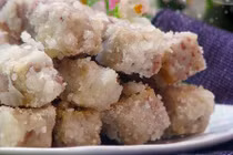 Tự tay làm mứt khoai môn lạ miệng