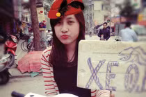 Cười mệt lử với phụ nữ đẹp