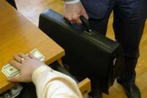 “Tôi đi hối lộ...“