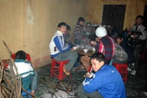 Phía sau Mẫu Sơn lung linh là “giọt nước mắt đóng băng“