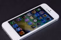 Nên mua iPhone 5 hay đợi iPhone 5S, iPhone 6?