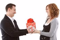 Áp lực cho cánh mày râu ngày 8/3