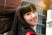 Nữ sinh quá đẹp khiến website trường bị sập