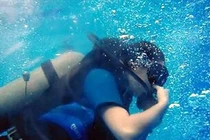 Nguyên nhân con người không thở được dưới nước