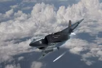 J-20 Trung Quốc khoe tên lửa 