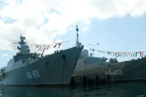 Dàn tàu mặt nước, tàu ngầm hiện đại tại Cam Ranh