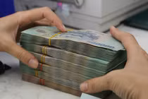 Trần lãi suất giảm còn 7,0%/năm