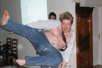 Những màn kung-fu không thể nhịn cười