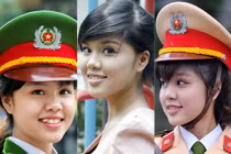 Dân mạng lùng sục ảnh hot girl cảnh sát