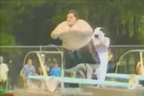 Clip hài: Những cú ngã để đời của người mập