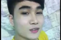 Chàng trai “đẹp tự nhiên” bị “ném đá” tới tấp