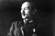 Hài hước chuyện tin thờ thần tài của Tưởng Giới Thạch 