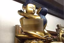 Truy tìm nguồn gốc tượng Phật bị cho là “dung tục“