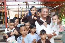 Bóng bồ đề che chở cô nhi