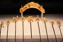 Chùm ảnh: Ngắm bảo vật vàng ròng chốn cung đình Việt 