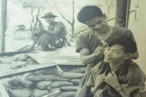 Ảnh hiếm: Nụ cười bên Thành cổ Quảng Trị 1972