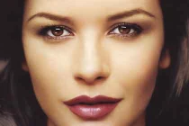 Đoán vận mệnh qua khuôn mặt người nổi tiếng