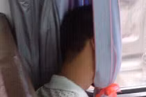 Những tư thế ngủ siêu hài hước