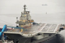 Tàu sân bay Liêu Ninh “cư ngụ” ở Thanh Đảo thế nào?