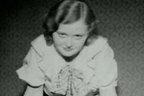 Thú vui tàn độc của những nữ đồ tể xinh.. khát máu