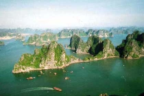 Vịnh Hạ Long lọt top 10 kỳ quan thiên nhiên của châu Á 