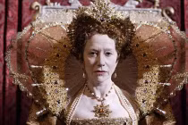 Giả thuyết gây sốc về giới tính “Nữ hoàng đồng trinh” 