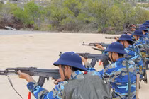 “Lính mới” Hải quân Việt Nam huấn luyện