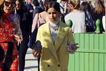 Phong cách Menswear trở lại: Những chiếc áo choàng lịch lãm cho nữ doanh nhân sành điệu