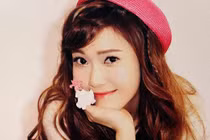 Quyến rũ ngày Đông với 7 kiểu đánh son đỏ