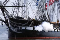 Ảnh QS ấn tượng tuần qua: tàu chiến “cổ nhất” thế giới bắn pháo