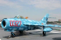 Kỳ lạ tiêm kích Việt Nam trên tàu sân bay Mỹ