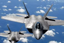 Tại sao phi công Mỹ “ghét” F-22, thích F-35?