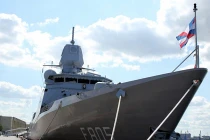 Ngắm chiến hạm “khủng” ở triển lãm IMDS 2013