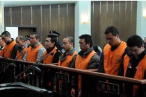 Xét xử 9 bị cáo buôn bán thận trái phép