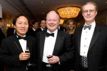 Tỷ phú gốc Việt từ bỏ thương vụ Dell