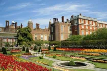 10 khu vườn Hoàng gia đẹp nhất ở Anh