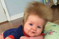 Những kiểu tóc hài hước của bé