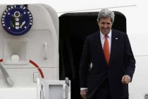 Ngoại trưởng Kerry bị “chôn chân” tại sân bay Moscow