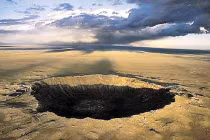  10 thiên thạch “kỳ bí” từng lao xuống Trái đất