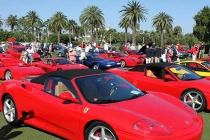 Dàn siêu xe Ferrari “hiếm” quần tụ tranh hùng