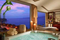 Giá “chát” cho một đêm hưởng thú vui “vua chúa“