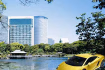 Khách sạn tặng siêu xe Lamborghini Gallardo LP560-4 cho khách