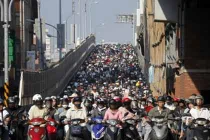 Cận cảnh tắc nghẽn giao thông ở các nước trên thế giới